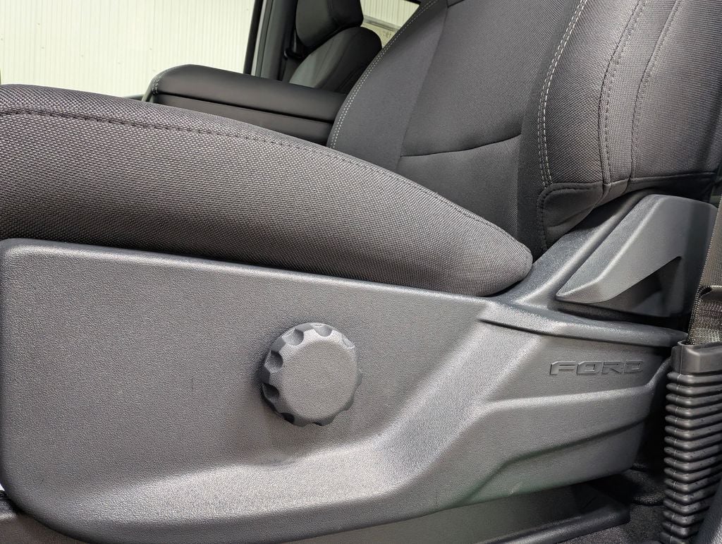 2026 Ford F-150 STX Lobo