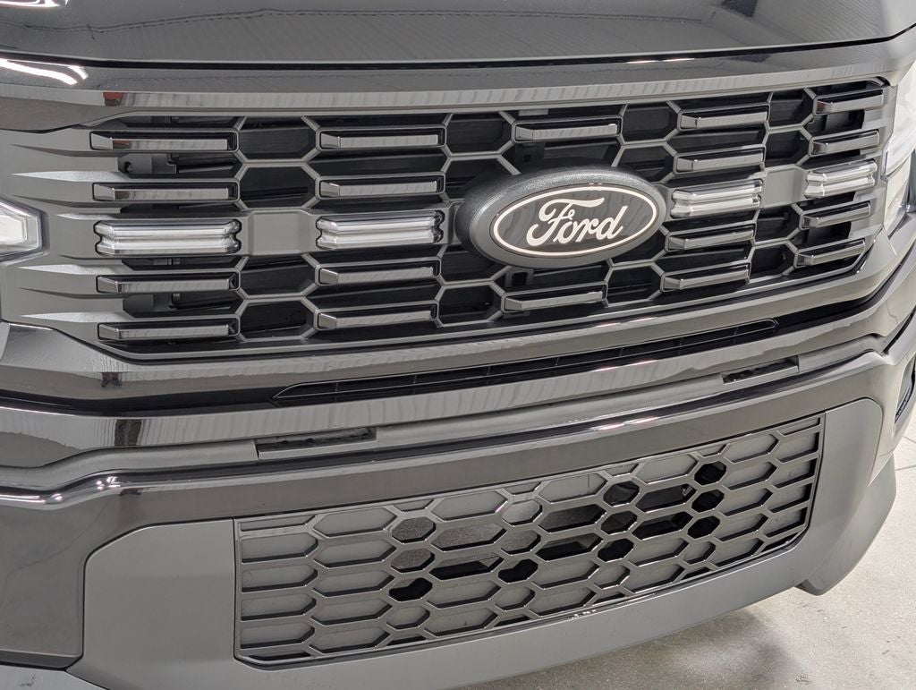 2026 Ford F-150 STX Lobo