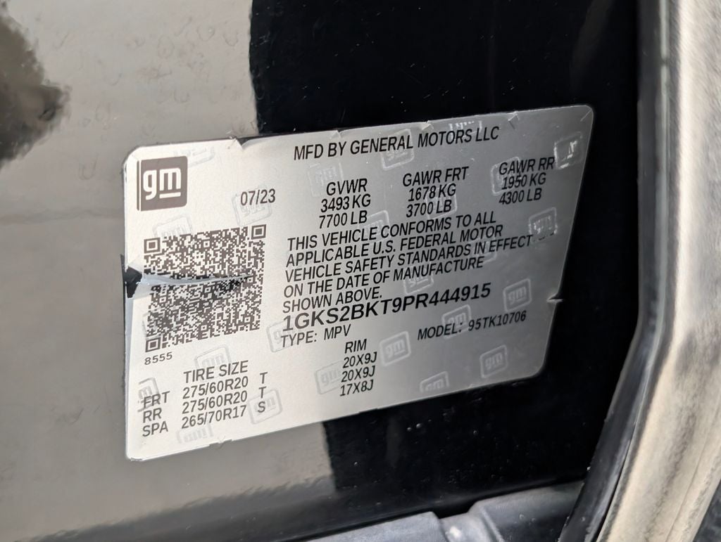 2023 GMC Yukon SLT