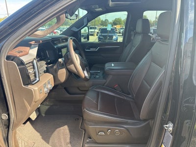 2025 GMC Sierra 2500HD Denali