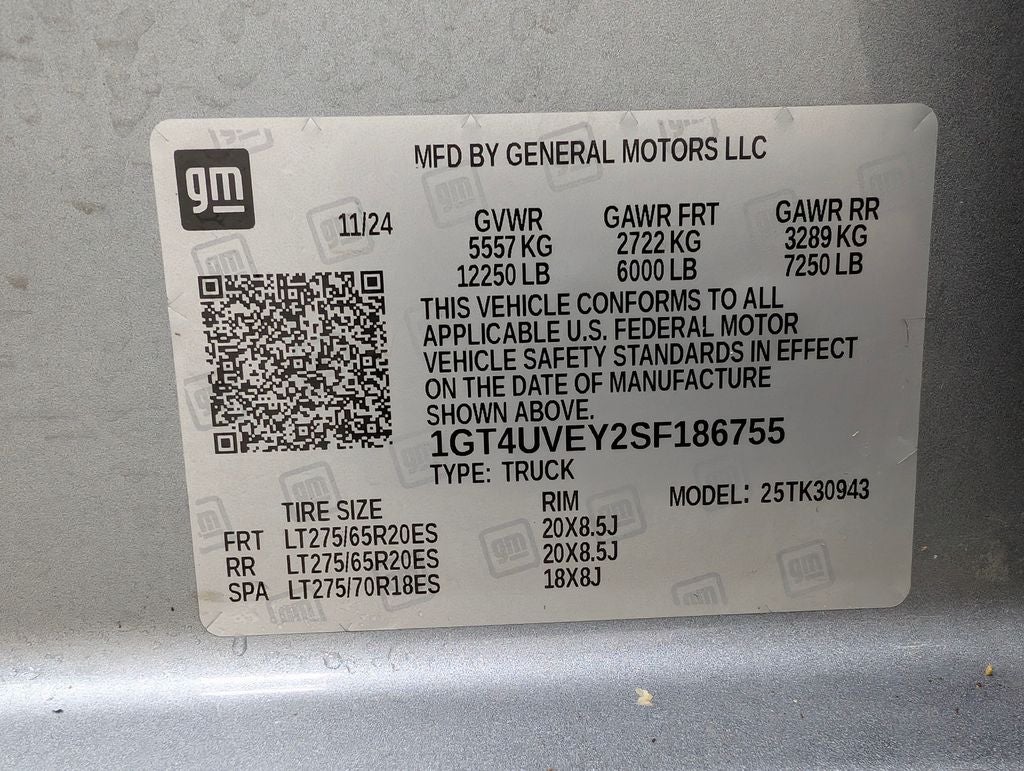 2025 GMC Sierra 3500HD AT4