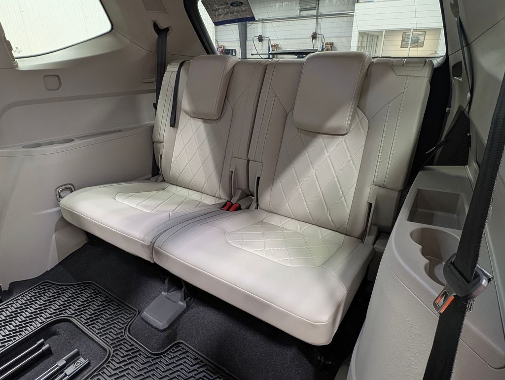 2024 Volkswagen Atlas 2.0T SEL Premium R-Line