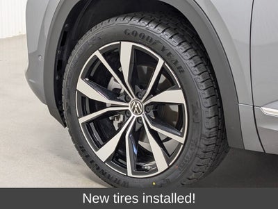 2024 Volkswagen Atlas 2.0T SEL Premium R-Line