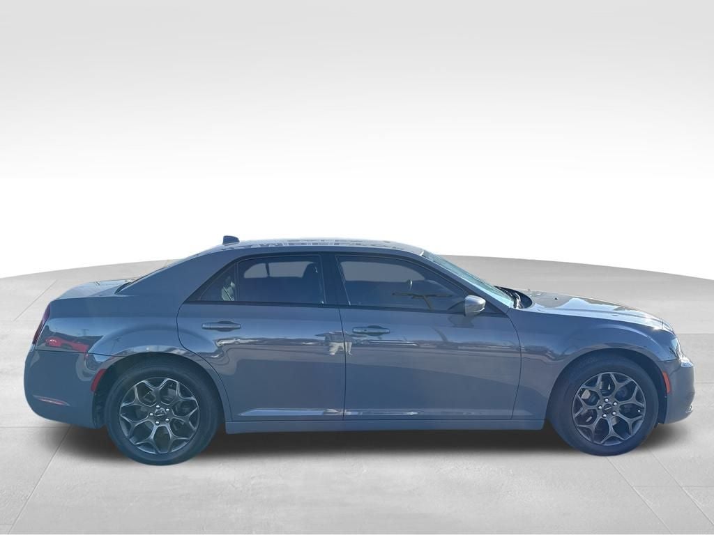 2018 Chrysler 300 S