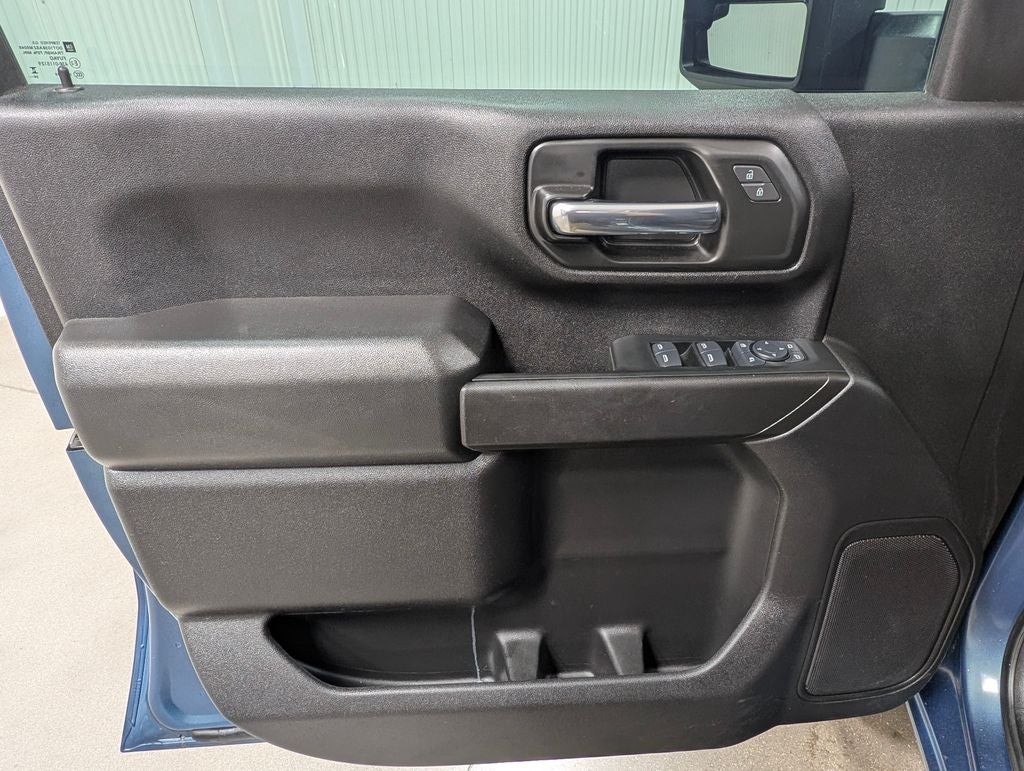2025 Chevrolet Silverado 2500HD Custom