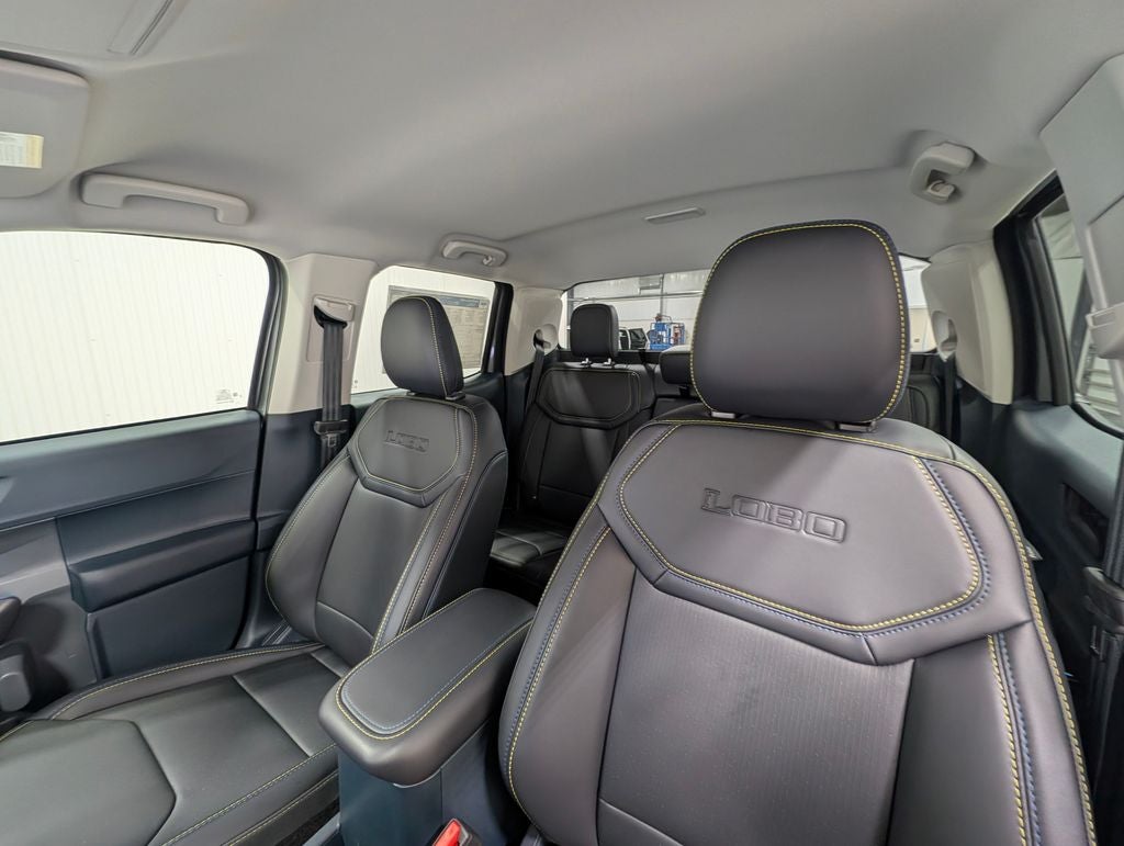 2026 Ford Maverick Lobo Standard