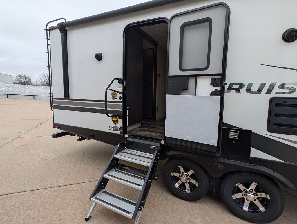 2022 Crossroads Travel Trailer Cruiser Air