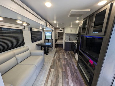 2022 Crossroads Travel Trailer Cruiser Air