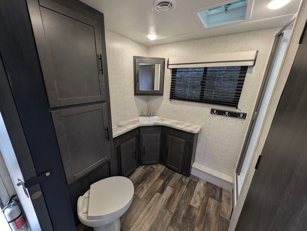 2022 Crossroads Travel Trailer Cruiser Air