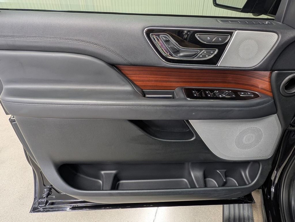 2024 Lincoln Navigator L Reserve