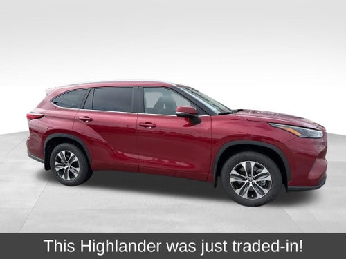 2023 Toyota Highlander XLE