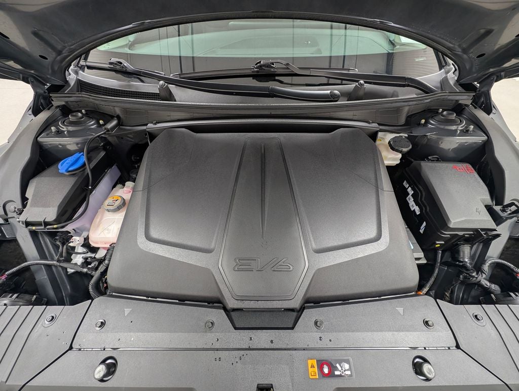 2025 Kia EV6 Wind
