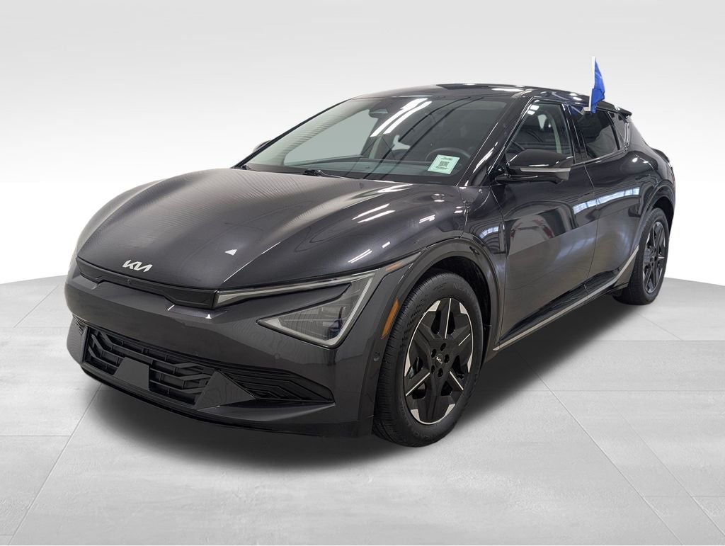 2025 Kia EV6 Wind